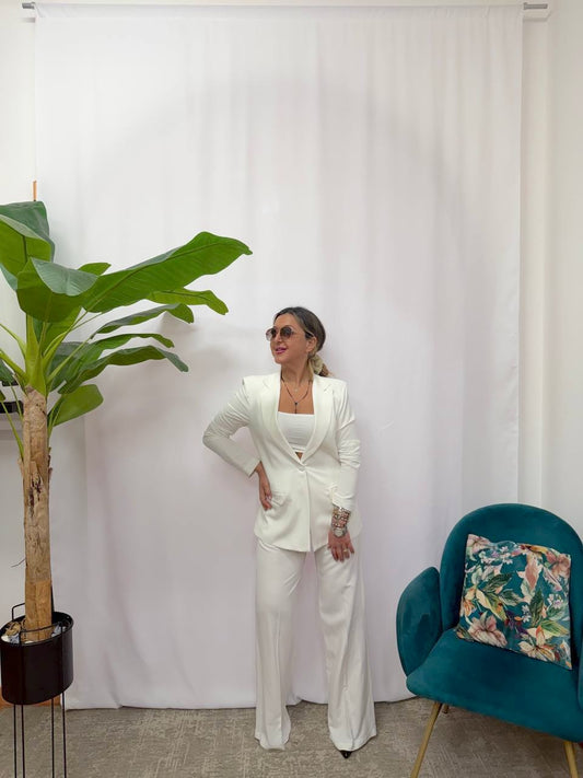 NUALY | Taulier mono petto con pantalone a zampa